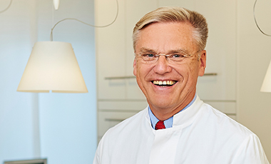 Dr. Hans-Jörg Volkmann